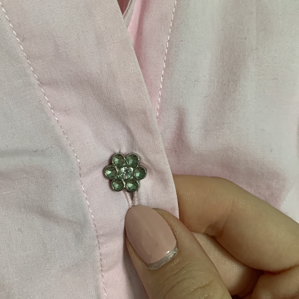 Pink button down - Picture 2 of 3